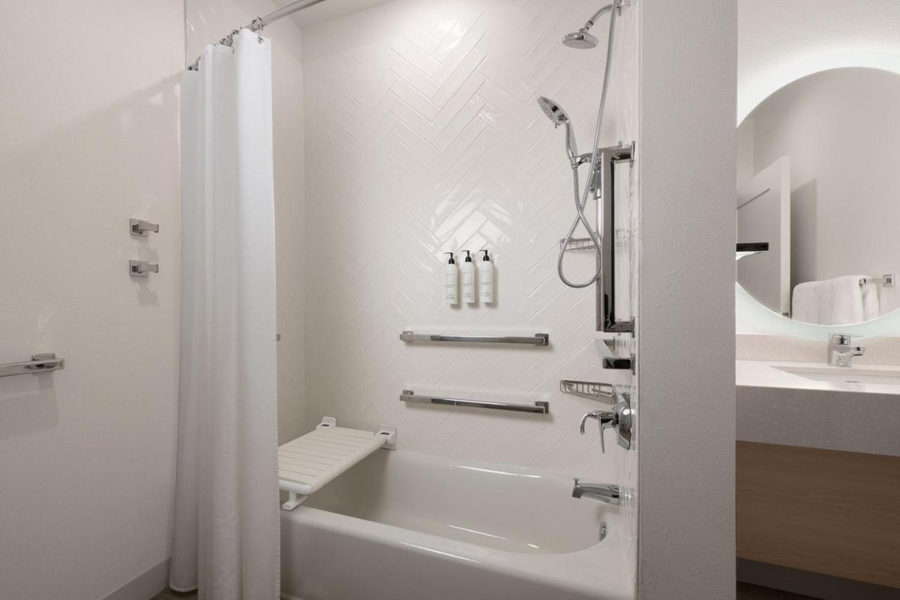 Towneplace Suites By Marriott Dallas רוקוול מראה חיצוני תמונה